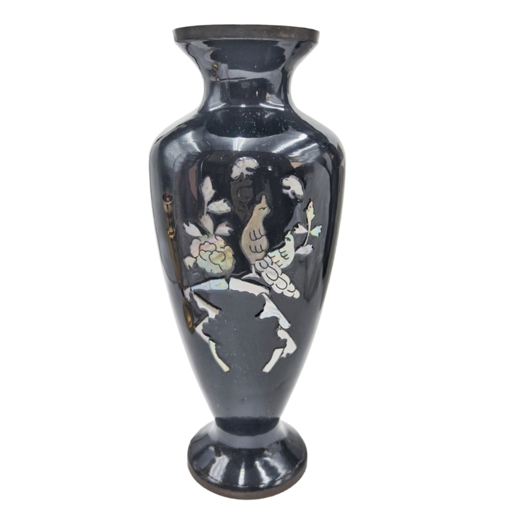 Black Vase with a Flower and Bird(s) Design